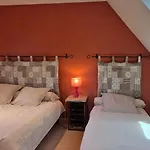 Bayaou Avec Piscine Couverte A *