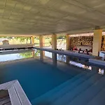 Bayaou Avec Piscine Couverte A Sarlat