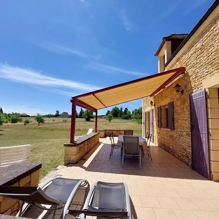 Bayaou Avec Piscine Couverte A *