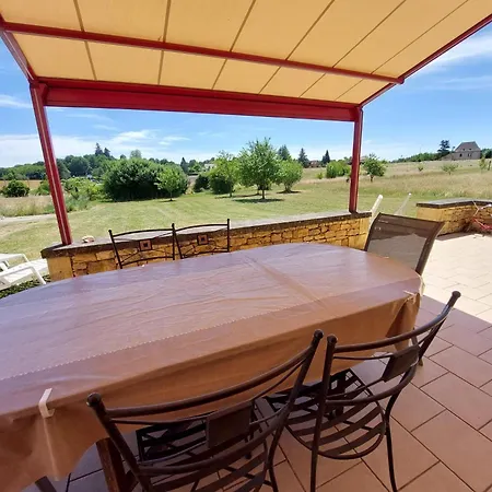 Bayaou Avec Piscine Couverte A Sarlat-la-Canéda