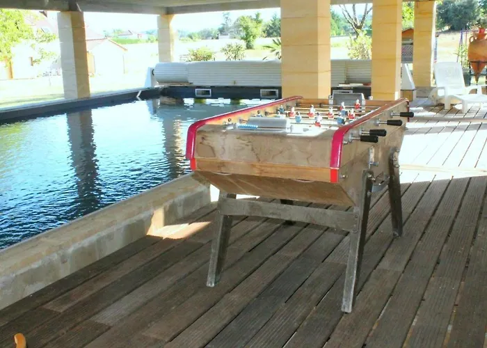 Bayaou Avec Piscine Couverte A * Sarlat-la-Canéda