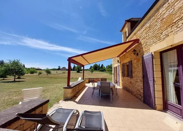 Bayaou Avec Piscine Couverte A *