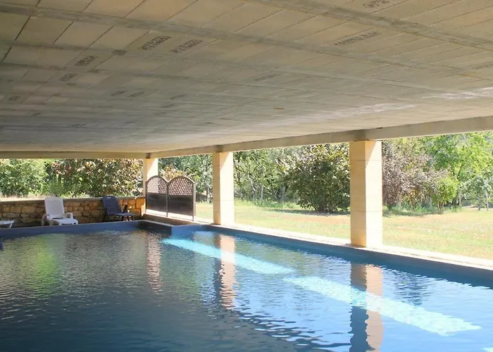 Bayaou Avec Piscine Couverte A * Sarlat-la-Canéda