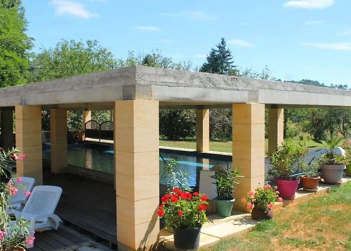 Bayaou Avec Piscine Couverte A