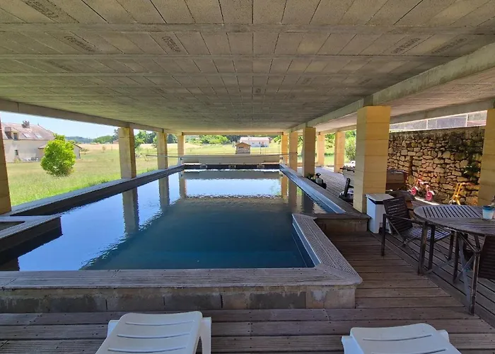 Bayaou Avec Piscine Couverte A * Sarlat-la-Canéda