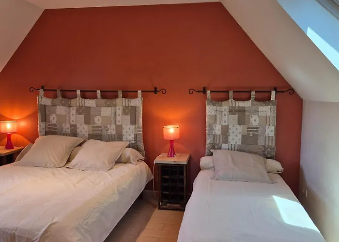 Bayaou Avec Piscine Couverte A *